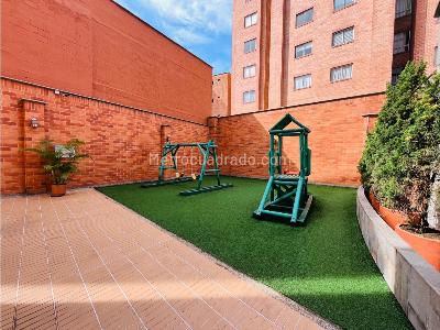 Apartamento de 3 alcobas en arriendo en Laureles, Medellín, 125 m² · foto 19 de 20
