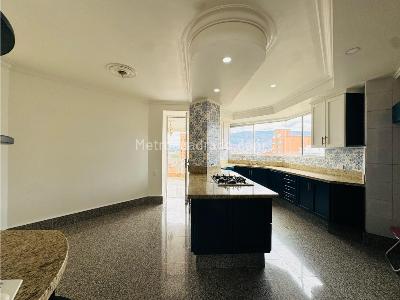 Apartamento en arriendo en Laureles, Medellín · foto 8 de 20