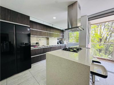 Apartamento de 3 alcobas en venta en Belen La Palma, Medellín, 110 m² · foto 8 de 20