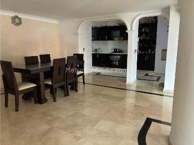Apartamento en venta en Laureles, Medellín · foto 4 de 20