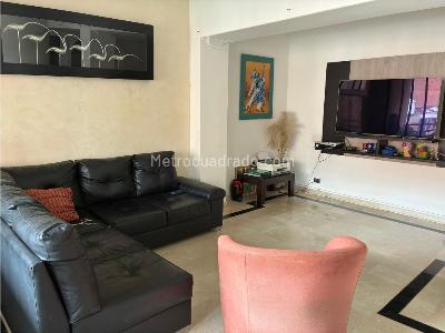 Apartamento en venta en Laureles, Medellín · foto 6 de 20