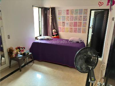 Apartamento en venta en Laureles, Medellín · foto 14 de 20