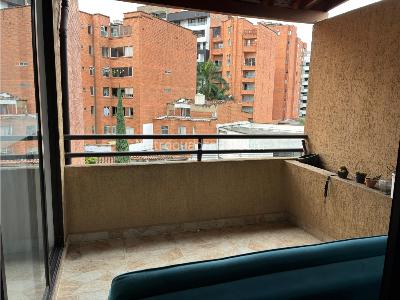 Apartamento en venta en Laureles, Medellín · foto 19 de 20
