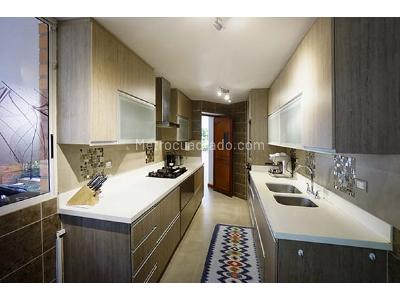 Casa de 3 alcobas en venta en Envigado, Medellín, 230 m² · foto 6 de 16