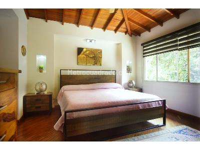 Casa de 3 alcobas en venta en Envigado, Medellín, 230 m² · foto 10 de 16
