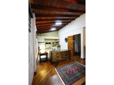 Casa de 3 alcobas en venta en Envigado, Medellín, 230 m² · foto 13 de 16