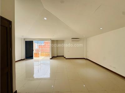 Apartamento en venta en Laureles, Medellín · foto 2 de 20
