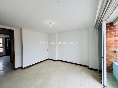 Apartamento en venta en Laureles, Medellín · foto 7 de 20