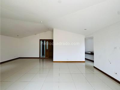 Apartamento en venta en Laureles, Medellín · foto 11 de 20
