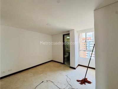 Apartamento en venta en Laureles, Medellín · foto 14 de 20