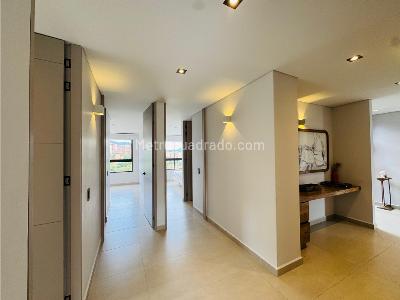 Apartamento en venta en El Poblado, Medellín · foto 6 de 20