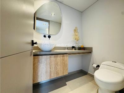 Apartamento en venta en El Poblado, Medellín · foto 14 de 20