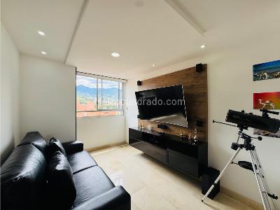 Apartamento de 2 alcobas en venta en La Castellana, Medellín, 200 m² · foto 7 de 20