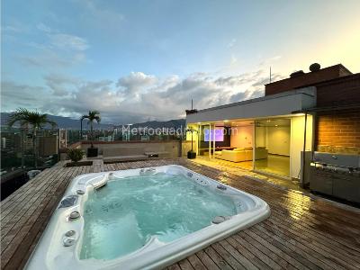 Apartamento en arriendo en Laureles, Medellín · foto 2 de 20