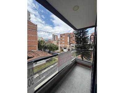 Apartamento de 3 alcobas en arriendo en La Castellana, Medellín, 85 m² · foto 4 de 11