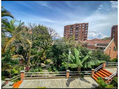 Casa de 4 alcobas en venta en El Poblado, Medellín, 220 m² · foto 9 de 16