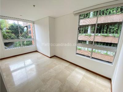 Apartamento en arriendo en Poblado, Medellín · foto 7 de 14