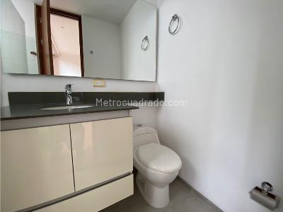 Apartamento en arriendo en Poblado, Medellín · foto 14 de 14