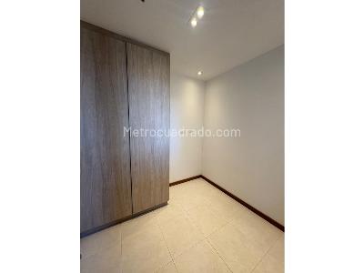 Apartamento en arriendo en Poblado, Medellín · foto 15 de 20