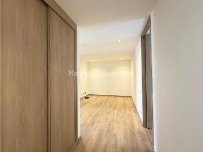 Casa de 3 alcobas en arriendo en Intermedia, Envigado, 240 m² · foto 10 de 20