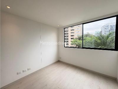 Apartamento en arriendo en Castropol, Medellín · foto 7 de 17