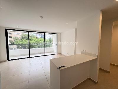 Apartamento en arriendo en Castropol, Medellín · foto 11 de 17