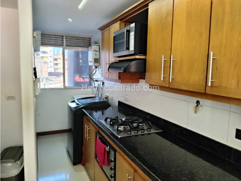 2BR Apartment with Balcony and Study in Conquistadores - 3