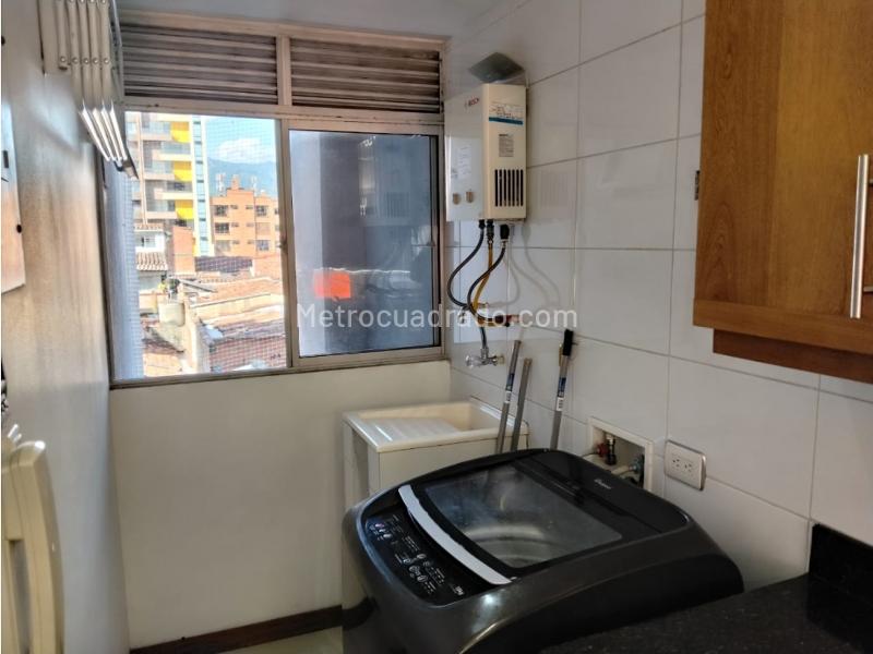 2BR Apartment with Balcony and Study in Conquistadores - 7