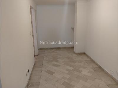 Apartamento de 3 alcobas en arriendo en El Poblado, Medellín, 134 m² · foto 10 de 17