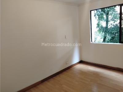 Apartamento de 3 alcobas en arriendo en El Poblado, Medellín, 134 m² · foto 13 de 17