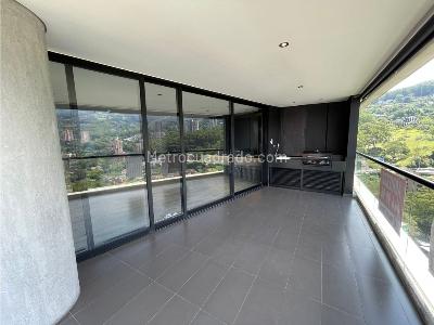 Apartamento de 3 alcobas en arriendo en Avenida Las Palmas, Medellín, 140 m² · foto 15 de 20