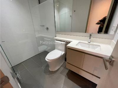 Apartamento de 3 alcobas en arriendo en Avenida Las Palmas, Medellín, 140 m² · foto 17 de 20
