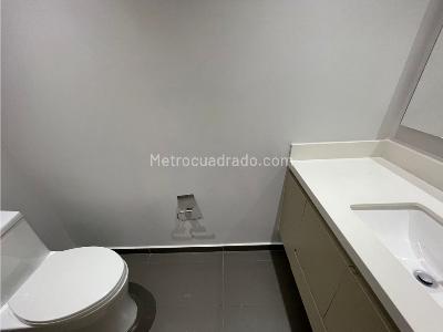 Apartamento de 3 alcobas en arriendo en Avenida Las Palmas, Medellín, 140 m² · foto 18 de 20
