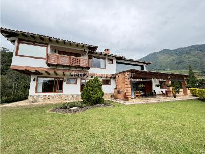 Casa de 3 alcobas en arriendo en La Navarra, Bello, 700 m² · foto 4 de 20