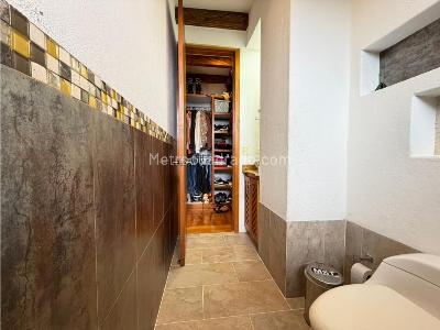 Casa de 3 alcobas en arriendo en La Navarra, Bello, 700 m² · foto 9 de 20