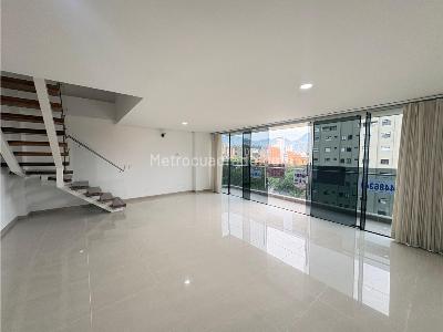 Apartamento de 5 alcobas en venta en Belen, Medellín, 300 m² · foto 2 de 20