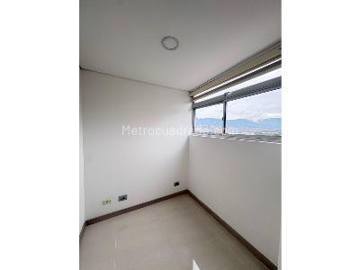Apartamento de 5 alcobas en venta en Belen, Medellín, 300 m² · foto 14 de 20