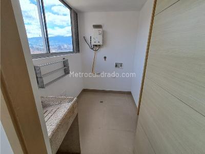 Apartamento en arriendo en Poblado, Medellín · foto 10 de 20
