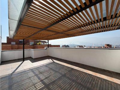 Apartamento de 4 alcobas en venta en Laureles, Medellín, 338 m² · foto 17 de 19