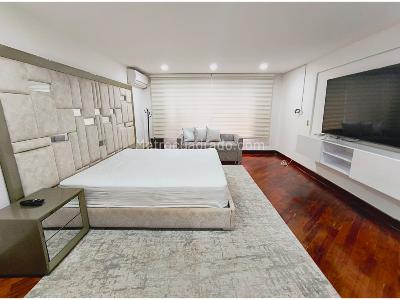 Casa de 4 alcobas en venta en El Poblado, Medellín, 700 m² · foto 12 de 20
