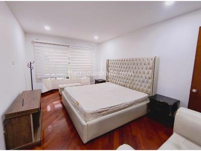 Casa de 4 alcobas en venta en El Poblado, Medellín, 700 m² · foto 14 de 20
