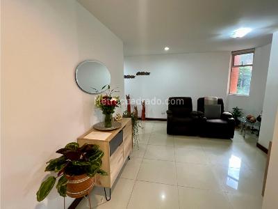 Apartamento en venta en Envigado, Envigado · foto 6 de 14
