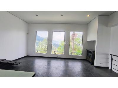 Casa de 3 alcobas en arriendo en Envigado Palmas, Envigado, 350 m² · foto 6 de 12