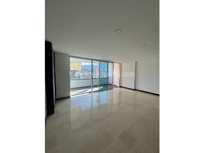 Apartamento de 3 alcobas en venta en Cerca De Ave Maria, Sabaneta, 121 m² · foto 2 de 20