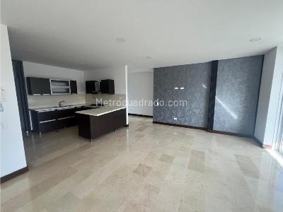Apartamento de 3 alcobas en venta en Cerca De Ave Maria, Sabaneta, 121 m² · foto 6 de 20