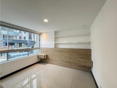Apartamento de 3 alcobas en arriendo en Laureles, Medellín, 125 m² · foto 7 de 14