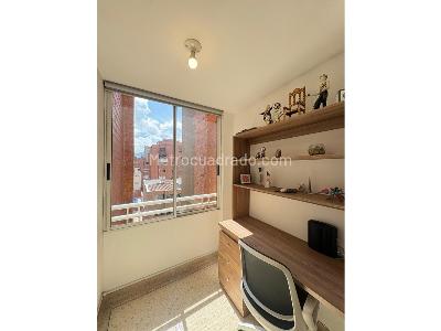 Apartamento en arriendo en Laureles, Medellín · foto 12 de 20