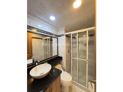 Apartamento en arriendo en Laureles, Medellín · foto 14 de 20