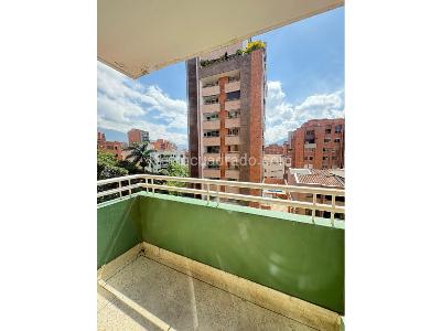 Apartamento en arriendo en Laureles, Medellín · foto 18 de 20