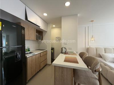 Apartaestudio en venta en Laureles, Medellín, 38 m² · foto 2 de 8